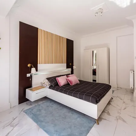 Apartament Irun Apartment
